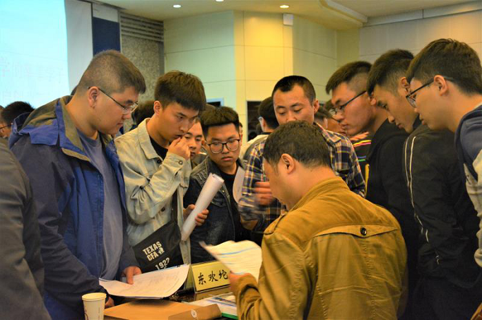 开滦集团来澳门平台举办高校毕业生专场招聘会