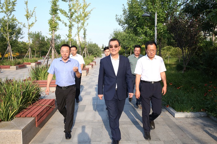 北京大学新结构经济学研究中心主任林毅夫一行莅临澳门平台考察